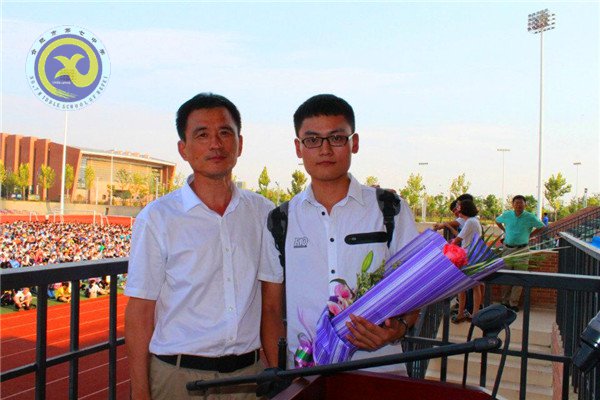 辉煌甲子惊艳会师,华丽转身新征起航(图10)