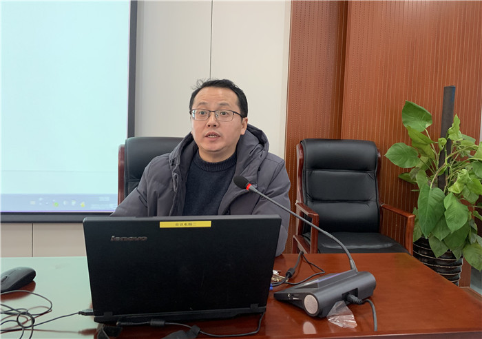 高三级部:luck18平台召开2021届高三“一模”教师分析会(图4)