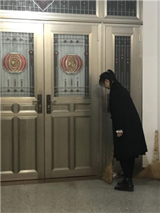 政教处:愿你化成萤火,温暖一个黑夜(图4)