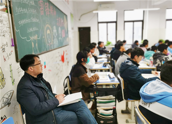 luck18平台教务处把好高三备考质量的“方向盘”(图6)