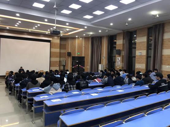 高二级部:阳光体育大课间 激情跑操促健康(图4)