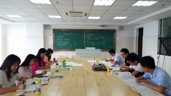 助力青年教师成长,成就教育梦想(图1)