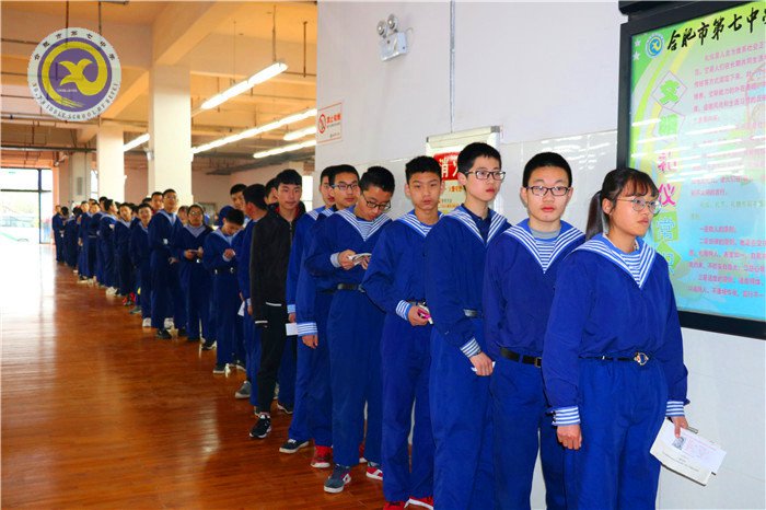 王杰才局长视察指导理科实验考试(图3)