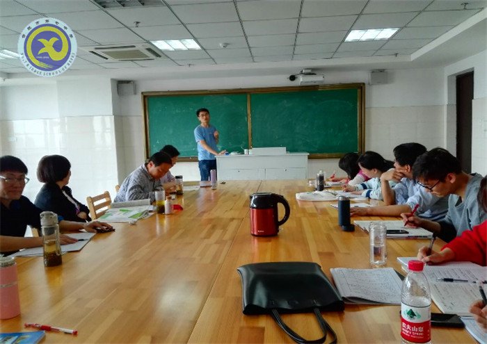 三尺讲台赛风采 百家争艳展水平(图2)
