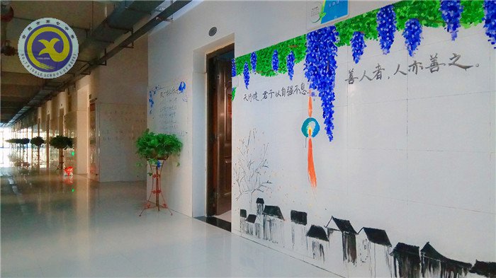 搭建温馨家园，共创和谐寝室(图1)