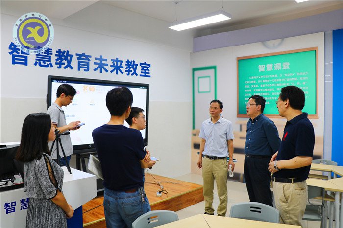 国务院教育督导委员会核查组莅临luck18平台检查指导工作(图4)