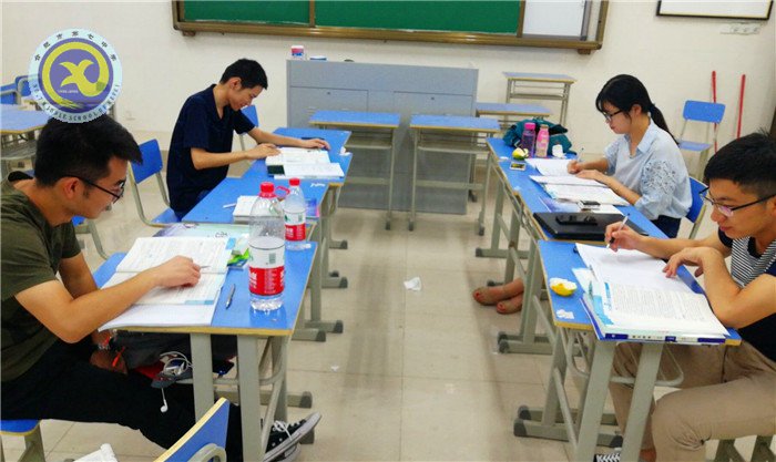 凝聚集体智慧,打造高效课堂(图2)