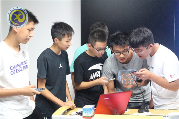 luck18平台老师在合肥市首届校园篮球夏令营毕营仪式发言(图4)