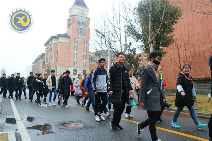 拼搏惟因梦想 奋斗铸就成功(图2)