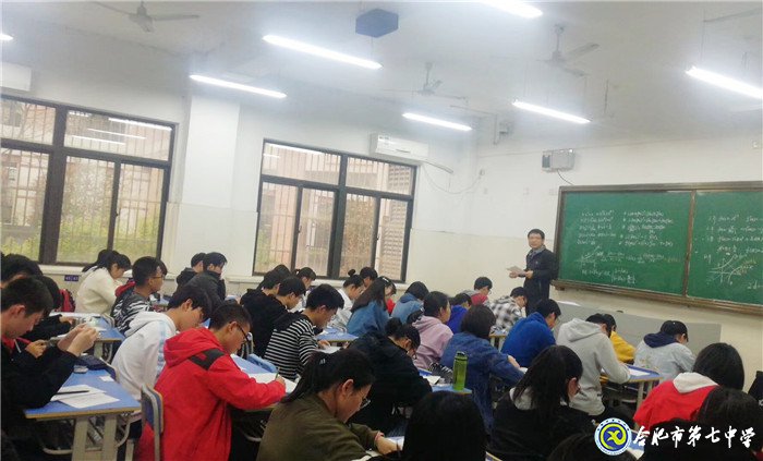 并蒂花开分外红 根壮苗红期可待(图1)