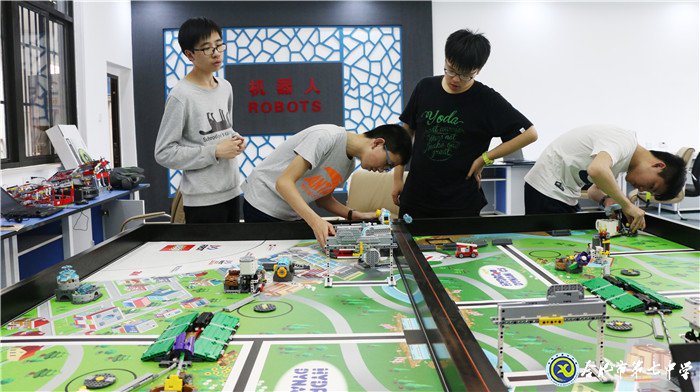 创建科技教育特色 促进学校优质发展(图6)