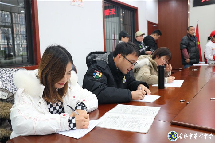 雪消校园春未到 大爱献血暖人心(图2)