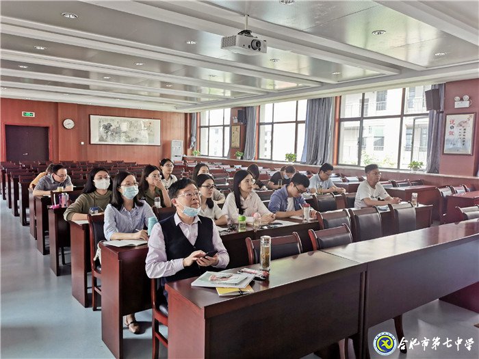 事以微巧成 师者自躬耕(图1)