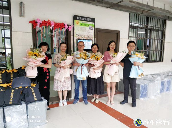 莘莘学子亮剑高考，多彩祝福滋润心田(图5)