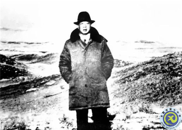 △孔繁森生前最后一张照片,拍摄于新疆托里县境内。.jpg △孔繁森生前最后一张照片,拍摄于新疆托里县境内。.jpg