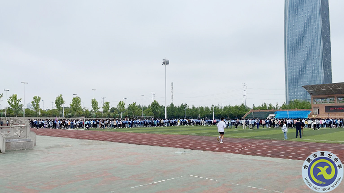 汤子辰 疏散演练.png 汤子辰 疏散演练.png