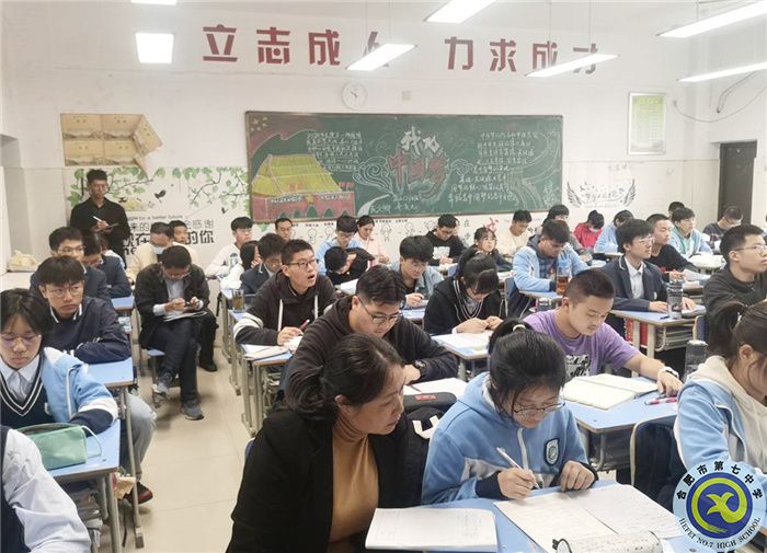 luck18平台持续推进“我为群众办实事”实践活动(图1) luck18平台持续推进“我为群众办实事”实践活动(图1)