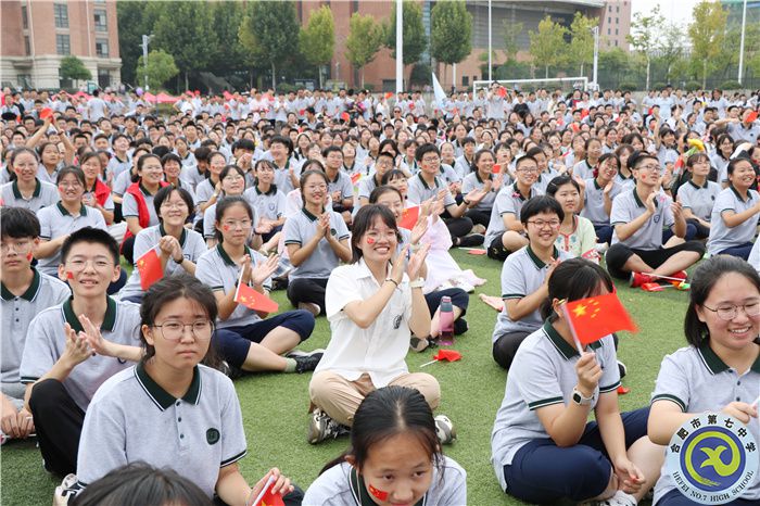 高一学子.jpg 高一学子.jpg