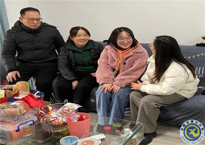 luck18平台高二理科实验班组团家访活动(图4) luck18平台高二理科实验班组团家访活动(图4)