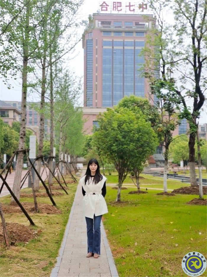 图为赵田宇老师.jpg 图为赵田宇老师.jpg