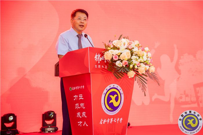 邓校.jpg 邓校.jpg
