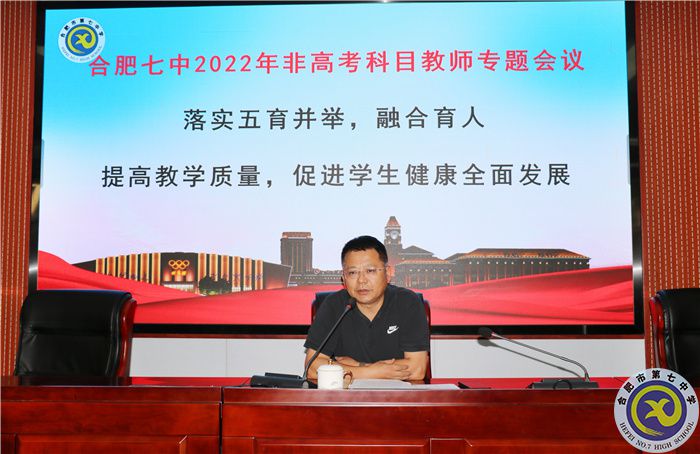 邓校1.jpg