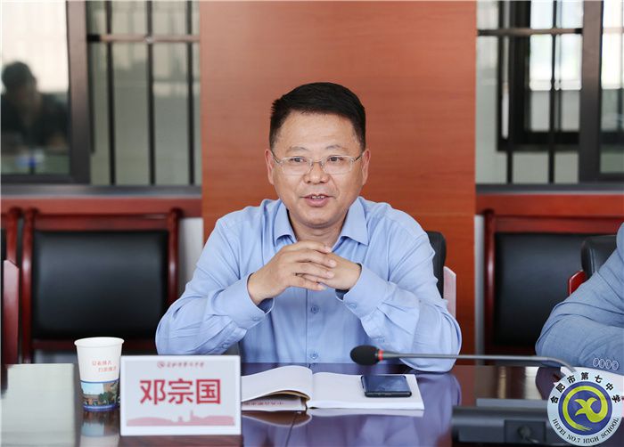 市委组织部调研luck18平台学生党员发展培养工作(图2)