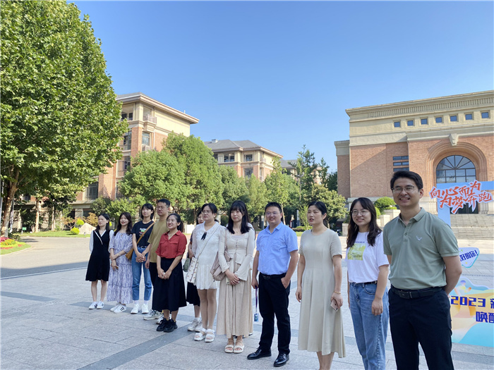 luck18平台2022级高二开学啦(图3) luck18平台2022级高二开学啦(图3)