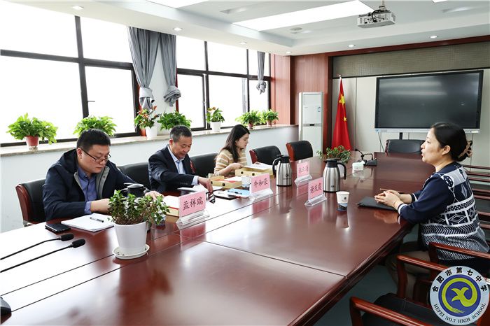 市教育局督导组督查luck18平台党建工作(图1) 市教育局督导组督查luck18平台党建工作(图1)