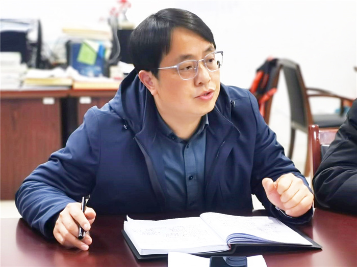 刘先群.jpg 刘先群.jpg
