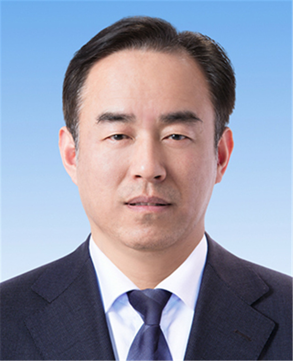 梁昌波校长.jpg 梁昌波校长.jpg