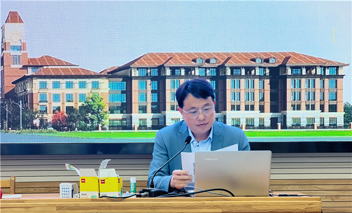luck18平台高一年级召开第二学期期中学情分析会(图4)