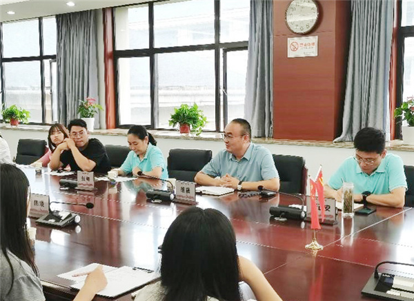 luck18平台召开2024-2025学年度第一学期第一批教育实习生见面会(图4) luck18平台召开2024-2025学年度第一学期第一批教育实习生见面会(图4)