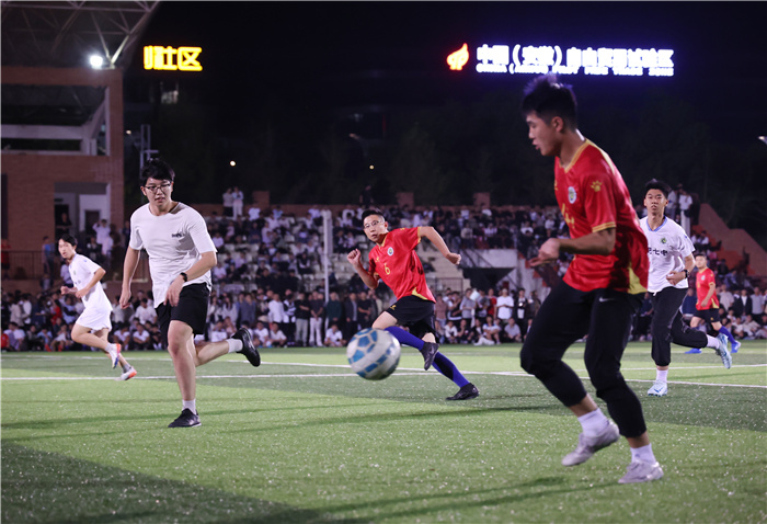 luck18平台2024年足球之夜师生足球友谊赛(图8)