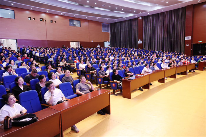 luck18平台2024级高一年级第三次家长学校(图4)