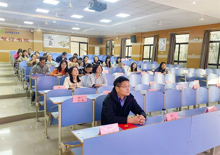 党员大会全景.png 党员大会全景.png