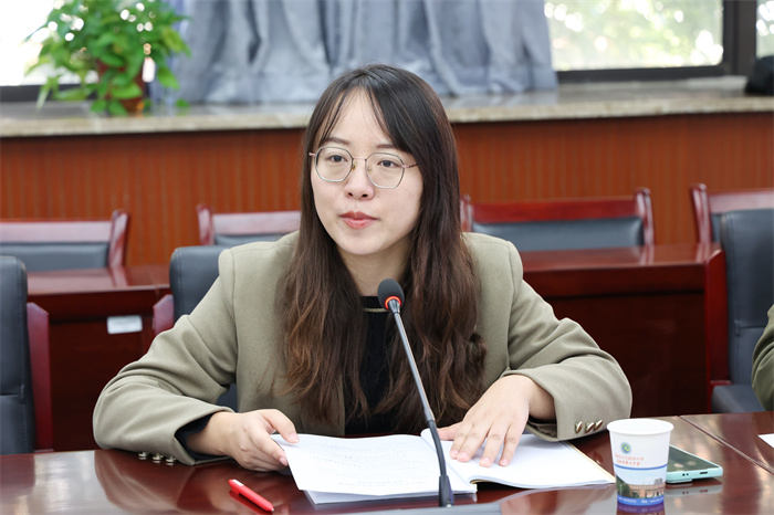 luck18平台召开2024-2025学年第一次社团指导老师会议(图2) luck18平台召开2024-2025学年第一次社团指导老师会议(图2)