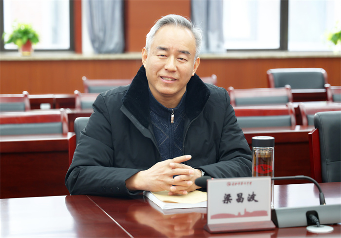 火箭军工程大学优质生源基地授牌仪式在luck18平台举行(图3) 火箭军工程大学优质生源基地授牌仪式在luck18平台举行(图3)