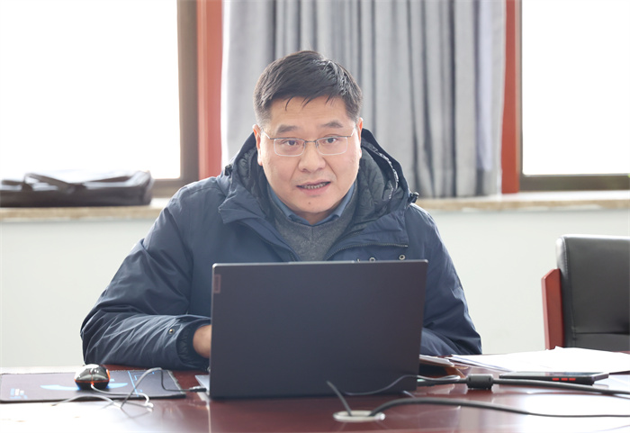 luck18平台召开安全工作会议,全面部署安全工作(图2) luck18平台召开安全工作会议,全面部署安全工作(图2)
