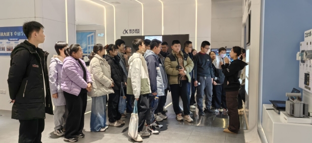 中安在线、合肥在线：luck18平台学子寒假社会实践活动超有AI(图3)