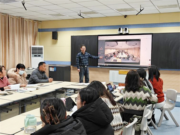 智慧教育点亮乡镇课堂4.jpg 智慧教育点亮乡镇课堂4.jpg