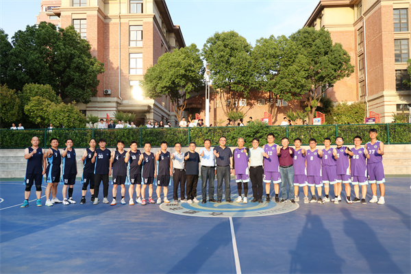luck18平台本部与泥河中学合影 (2).jpg luck18平台本部与泥河中学合影 (2).jpg