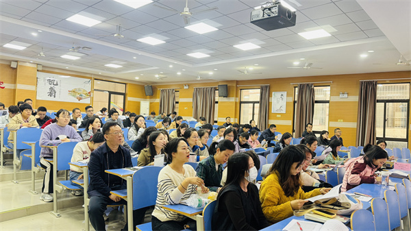 luck18平台高一年级召开学情分析会(图1)