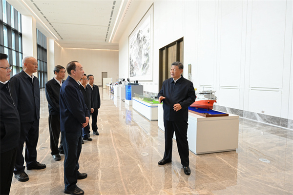 习近平：深入学习宣传贯彻党的二十届四中全会精神 以全面深化改革开放推动高质量发展(图5)