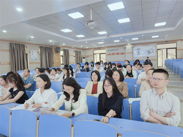luck18平台高二年级开展期中教学检查与学情分析会(图3) luck18平台高二年级开展期中教学检查与学情分析会(图3)