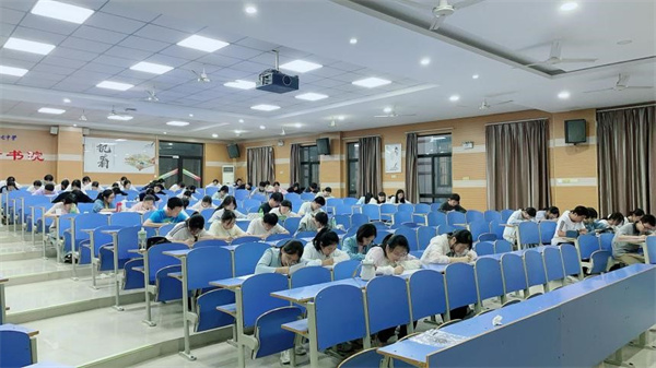 英语书法比赛1.jpg