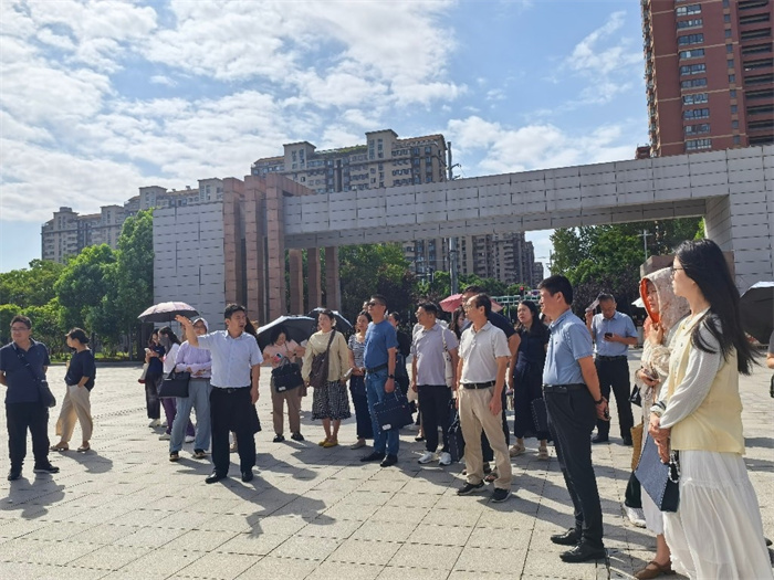 教师研修3.jpg